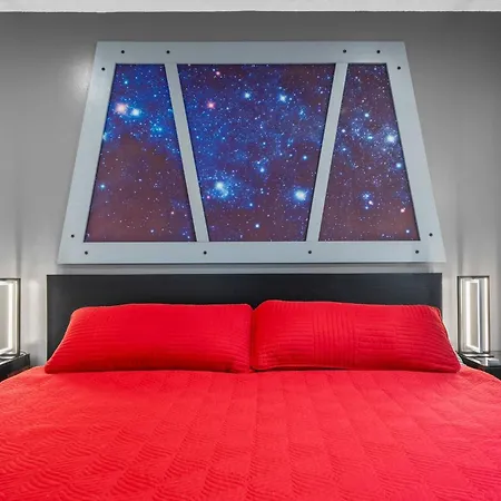 Star Wars Retreat By Oc Adventure Homes * Garden Grove